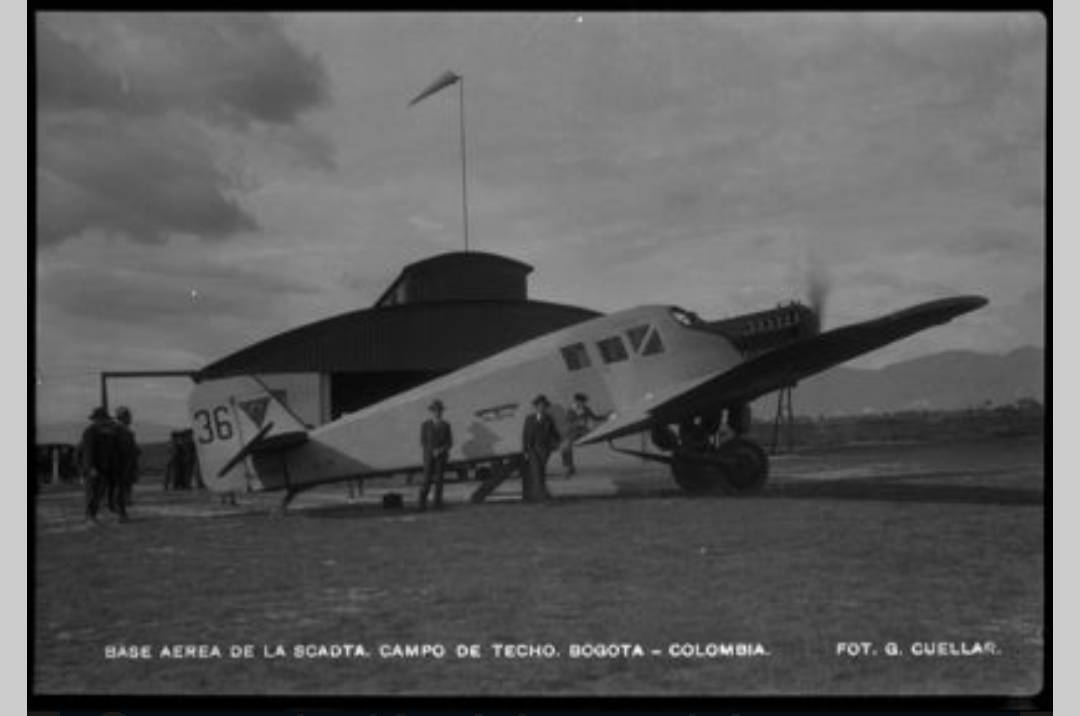Aeropuerto Techo 1930 n2