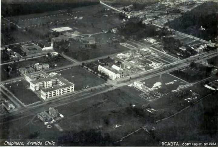 Avenida Chile - IPN - Iglesia Porciúncula 1930