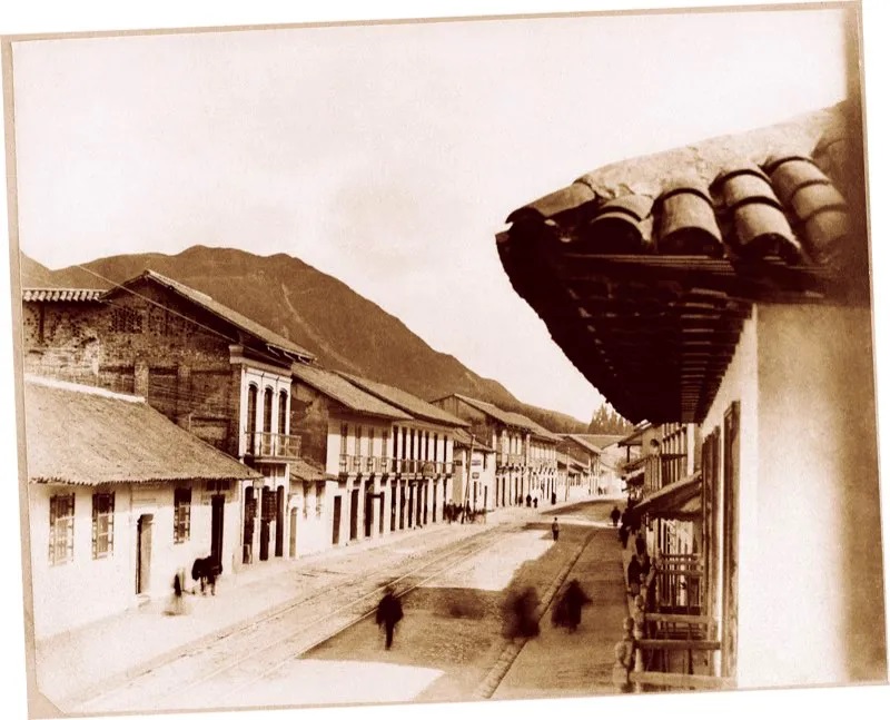 Calle del Hospicio (Camellón del Hospicio) - Rancines y Villaveces